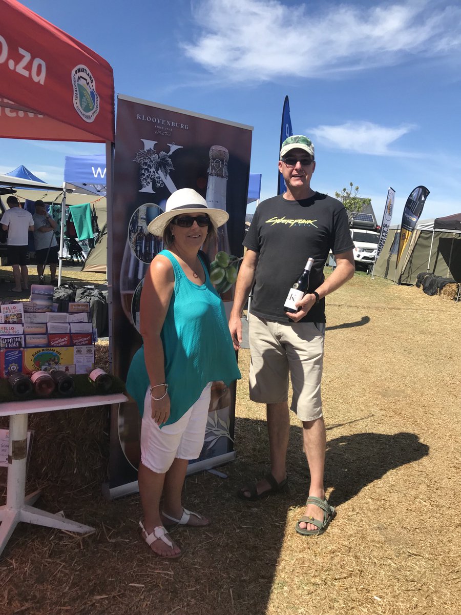 SwartlandT's tweet photo. Congratulations Tarryn Borsutsky frim Cape Town winning a bottle of Kloovenburg wine @KykNETekspo #Swartland https://t.co/N9ZKUC2tpx