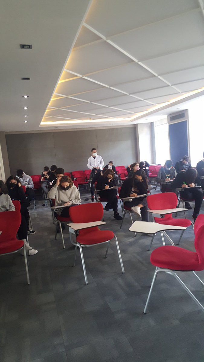 KDKMatematik's tweet photo. Hafta sonu kanguru matematik sınavımızı uyguladık. @arzuuz11 @Azrafraarzu1 @ekremkoseoglu53 @MehmetKemalkoc1 @MuratogluFulya @basak_celikkk @KDKMatematik @KurtkoyDoga_K https://t.co/spnS6yFnUx