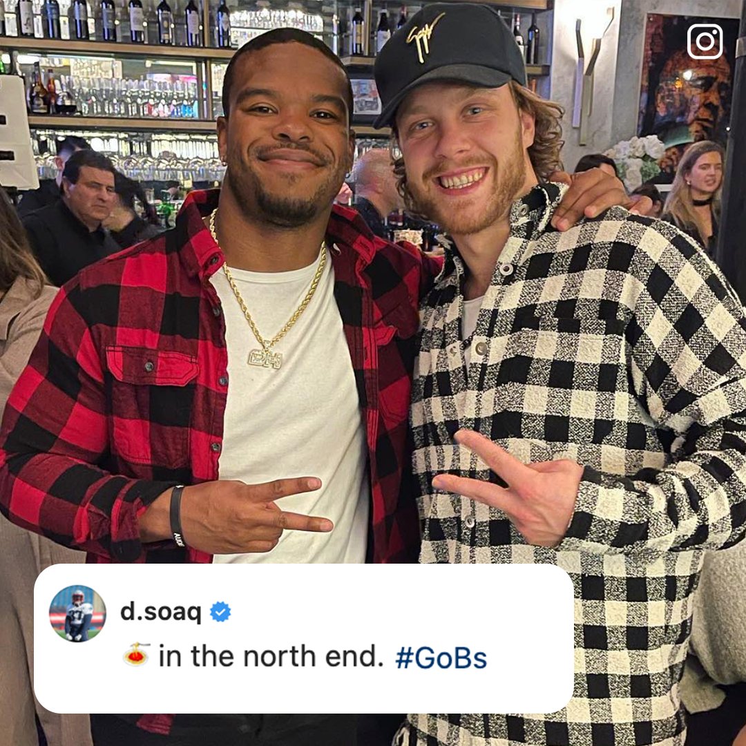 Patriots's tweet photo. Doesn't get more Boston than Pasta in the North End. https://t.co/4KEzWU2p2F