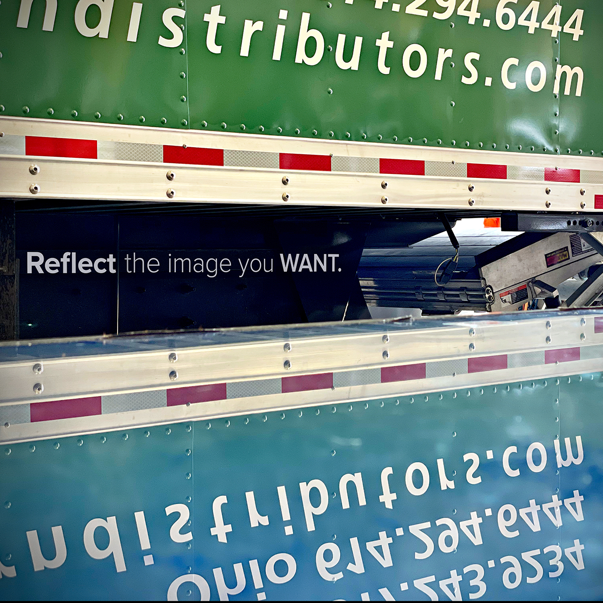 tkographix's tweet image. How important is a company's image to you?
Will you do business with a company that reflects a poor image? We'd love to hear your thoughts.
#tkographix #DriveYourBrand