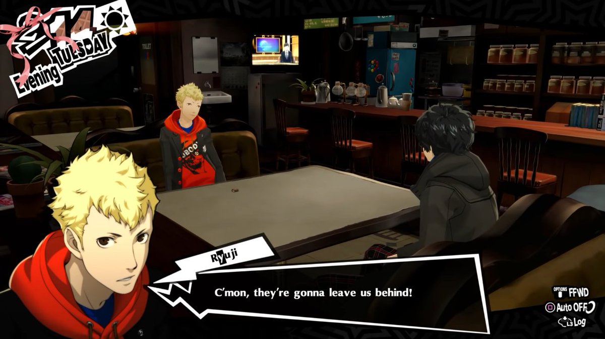 dailypegoryu's tweet photo. So Ryuji just agrees that they're love birds? #P5R https://t.co/TuPTbxeTwq