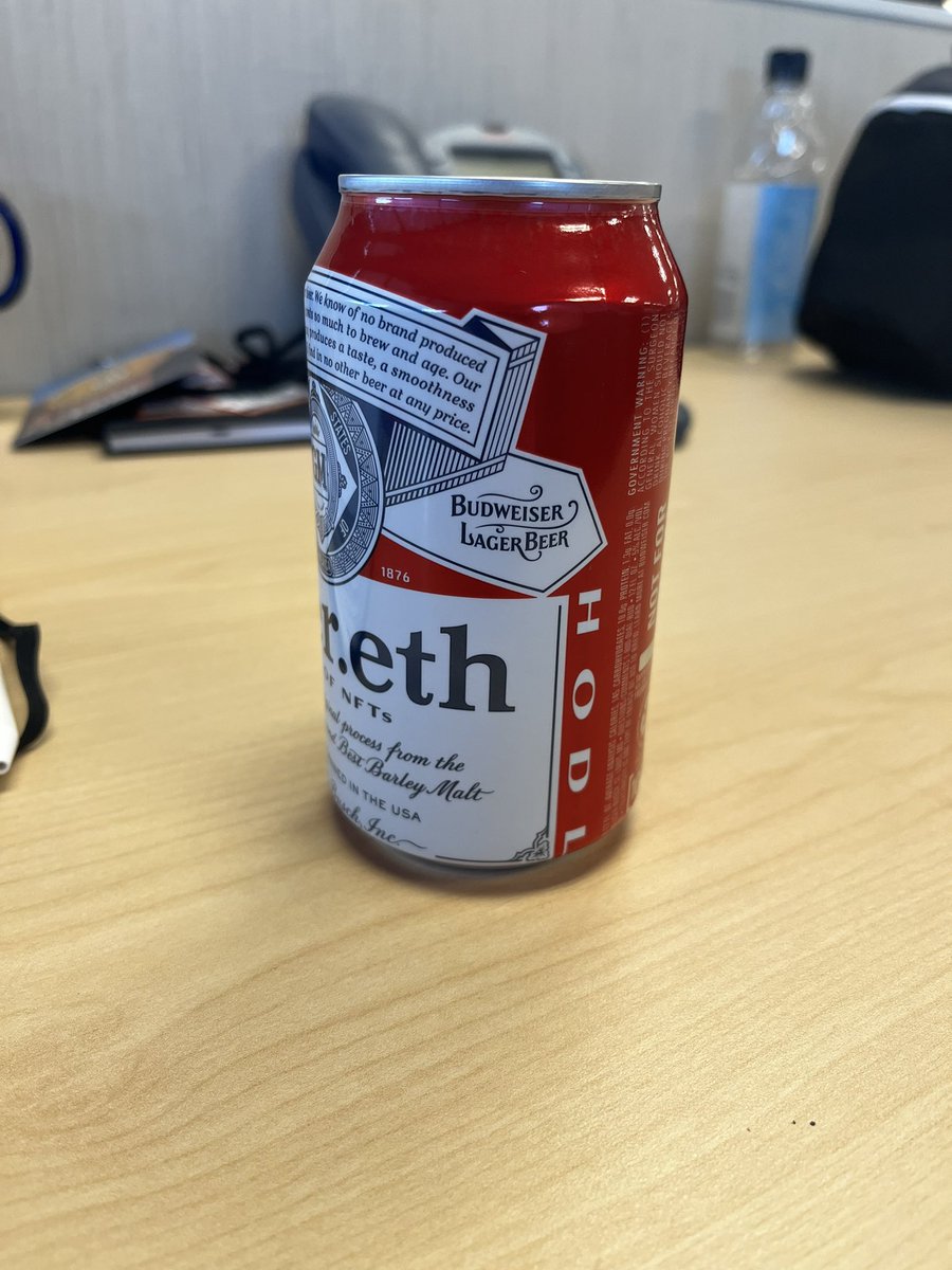 cryptolukeypls's tweet photo. Some awesome Budweiser and Bud Light Next cans from the NFT Beerfest held by Anheuser-Busch in STL yesterday! What a great event it was and got to meet so many NFT people 🍻 https://t.co/gZa3yni6r5