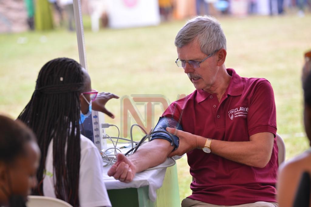 ntvuganda's tweet photo. UPDATE: 680 Community members of Muyenga and surrounding have received free health check up at Clarke International University. #NTVNews https://t.co/ZzsBRq4C9w