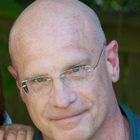 MorganZombie16's tweet photo. The People Attached For "Her Painting" As Main Crew
Lana Wachowski, Chuck Palahniuk, Jim Uhls, &amp; Terry Gilliam https://t.co/ZDMTWQHZ3f