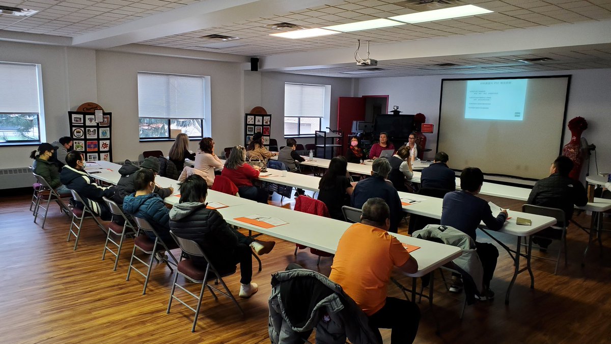 OCACleveland's tweet photo. Thank you @MargaretWWong for hosting our Level 1 Food Safety (Person-In-Charge) training with @CCBH_Net.
We have two sessions with Cantonese this a.m. and Mandarin Chinese this afternoon at 1:30 p.m.
#projectRAISE
#aapivoices
#foodsafety https://t.co/rsPYaDf9po