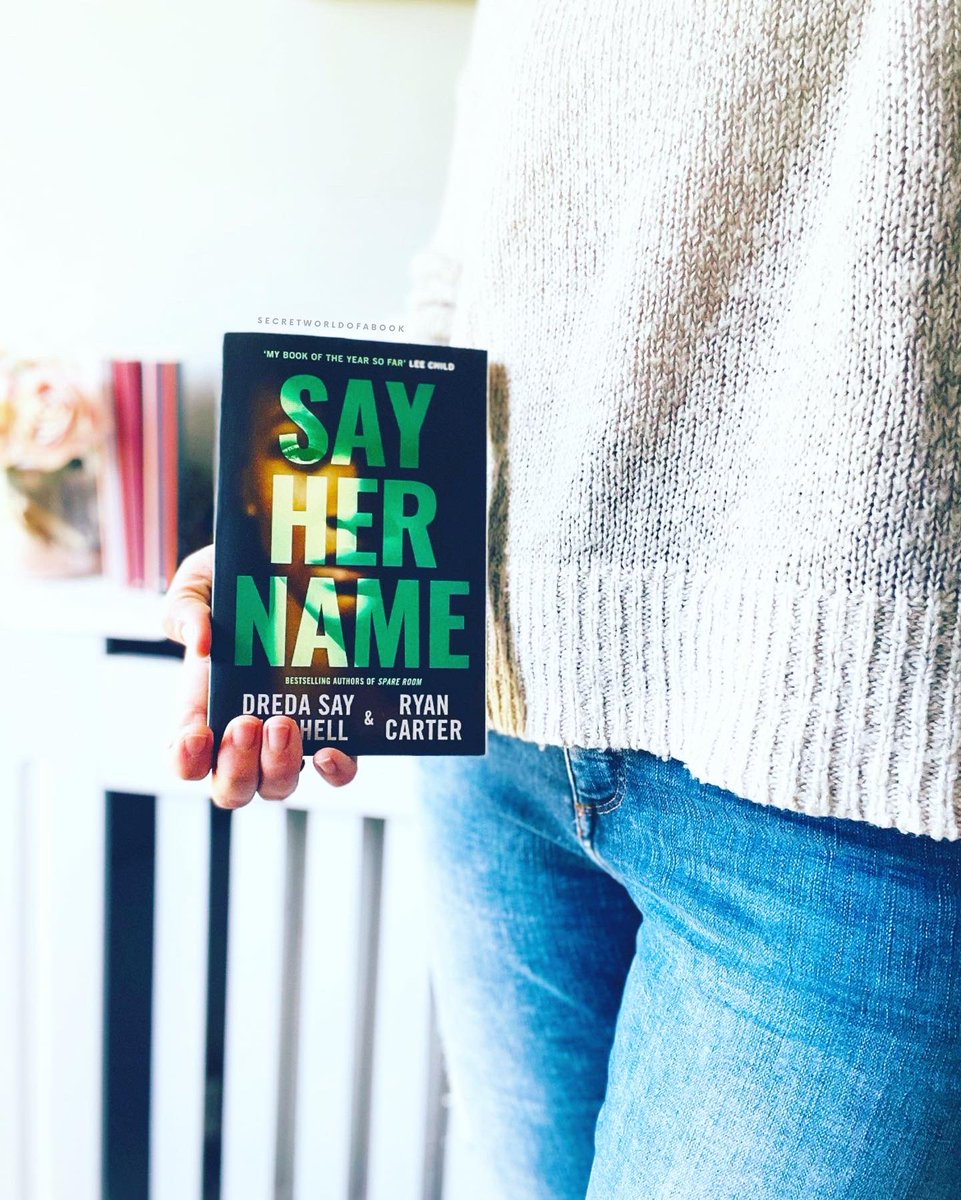 R E V I E W

Here are my thoughts for the BEST thriller I have read in a long time 😃

instagram.com/p/CbpCxMygj_k/…

#bookishthoughts #BookTwitter #bookreviews #SayHerName
