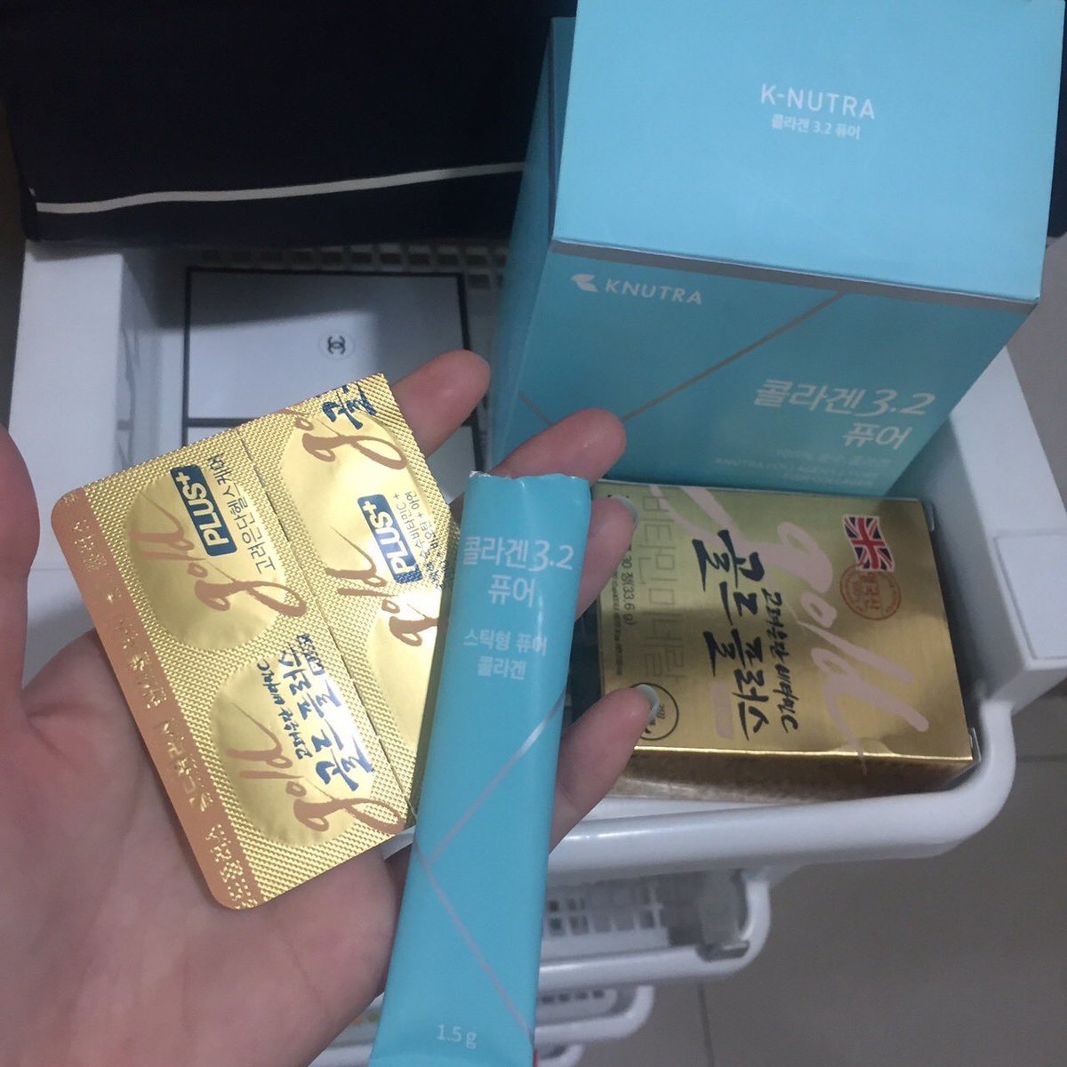 MINtMMCk's tweet photo. อะรีวิวให้เค้าเลย #ไว้รีวิวห้ามขายของโว้ยย #วิตามินซีอึนดัน #knutra https://t.co/WTfjRND3Cn