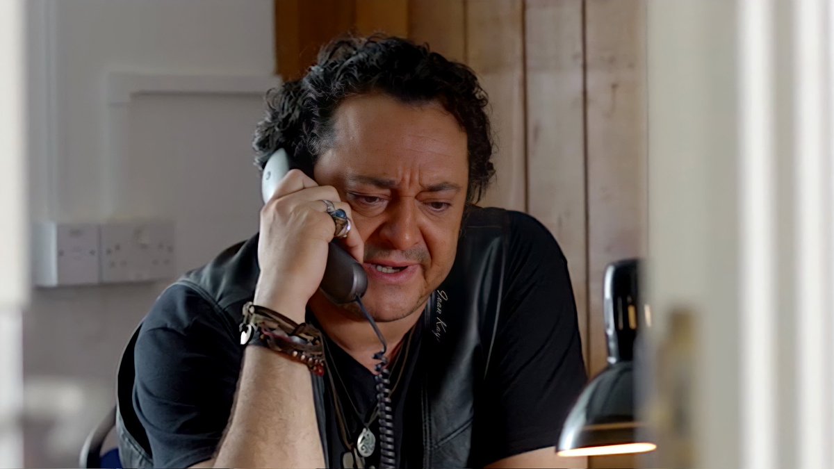 IvanKayeFans's tweet photo. Monday mood with Ivan's Mick Sturrock in S2 of #TheCoroner (2016) when he gets arrested under suspicion of murder. Have a beautiful week!🌞
.
#IvanKaye👑 #MickSturrock #TheCoroner #IvanKaye #MondayMood #MancrushMonday #TVseries #crimedrama #aceperformance #accusedofmurder #mcm https://t.co/qMeRR4XX7b