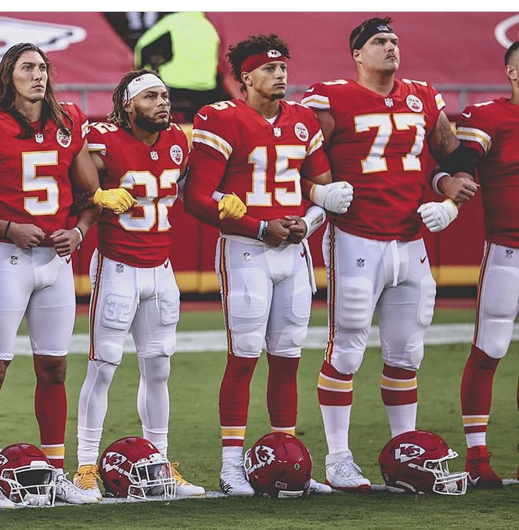 Angielaws's tweet photo. @NFL Hands down! https://t.co/SLAyBQ0eqZ