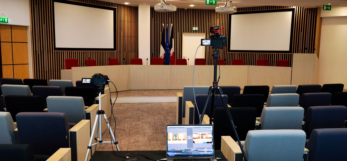 imagraph's tweet photo. Retour sur la captation du premier colloque du Centre d’Arbitrage des Litiges Familiaux (CALIF) qui s'est tenu dans l'auditorium du @CNBarreaux  !  Merci pour votre confiance ! ✨

#famille #avocats #communication https://t.co/39L4xqSeZ5
