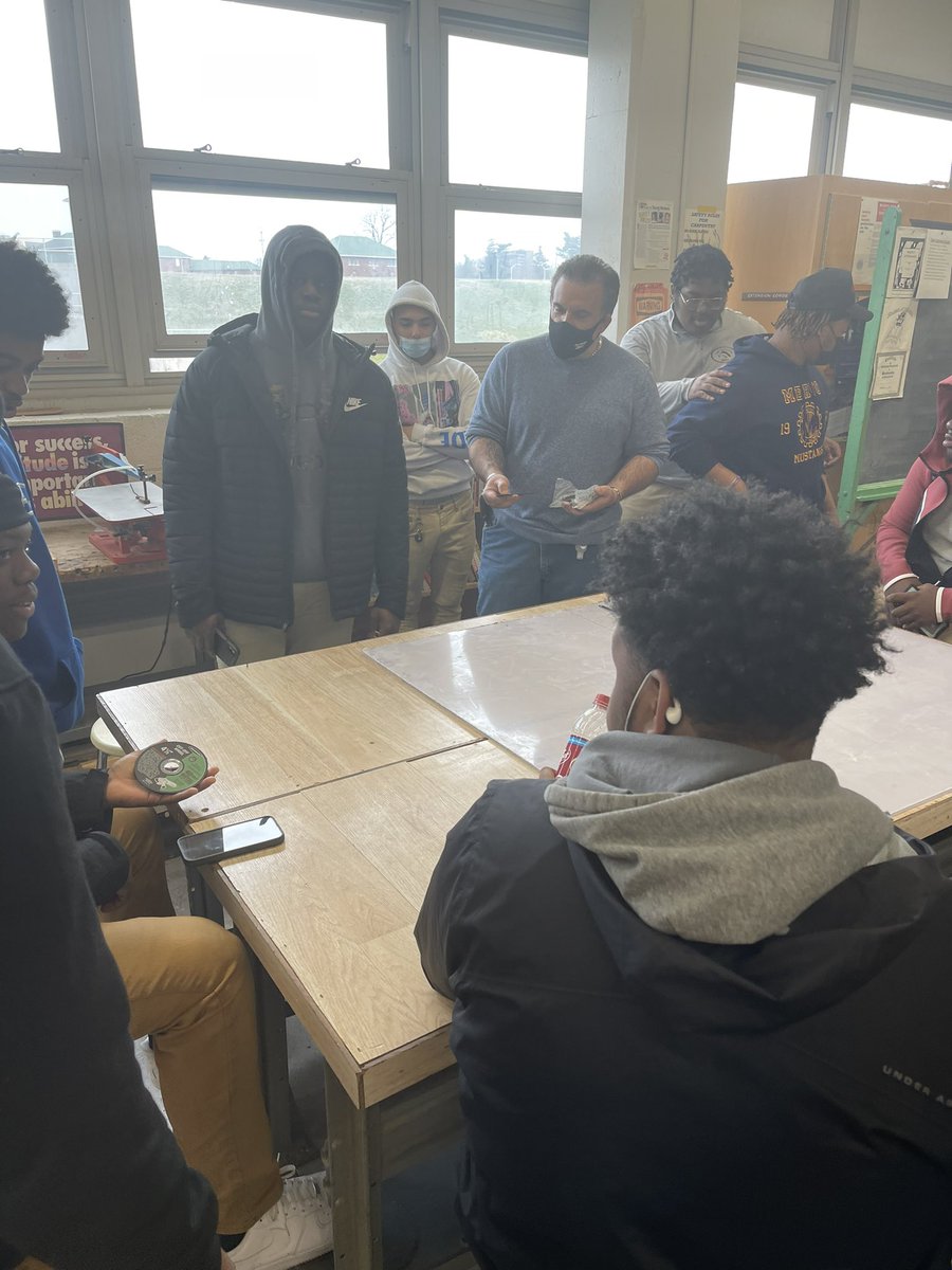 HighMervo's tweet photo. Mervo's Teacher of the Year has the magic touch-- pedagogy powerhouse with real world examples and content commander as he shares his trade knowledge! We are proud to recognize and celebrate our TOY candidate Mr. Bianchi #mustangsmakingmoves #ctegamechanger @RachelMazyck https://t.co/lE5MNDxBYL