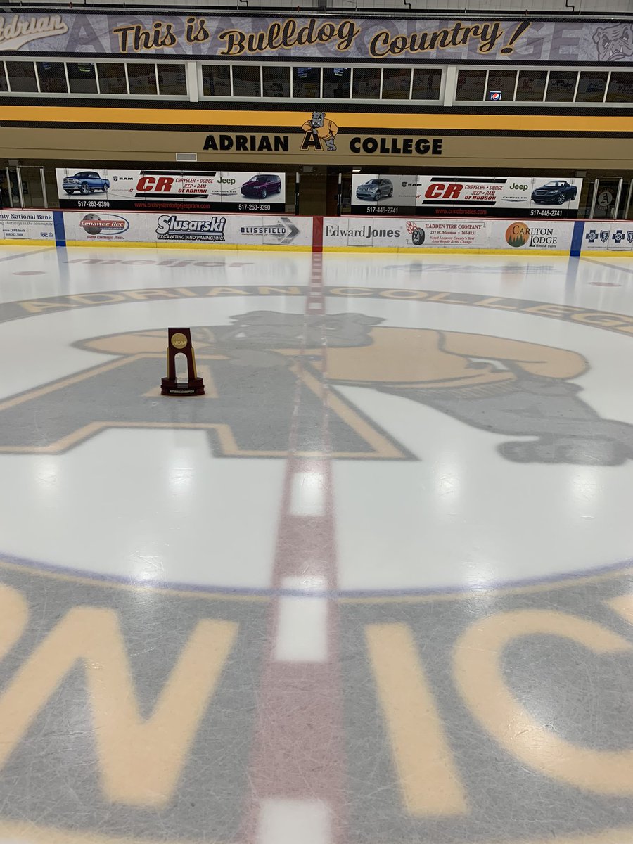 Adrian College Hockey tweet media