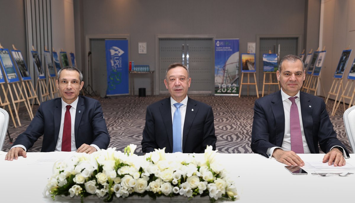 Türkiye LPG Derneği Yönetim Kurulu Başkanı Eyüp Aratay, “Sadece sektörü için çalışan değil, ülke menfaati gözeten bir derneğiz”
bit.ly/3IF9DgY