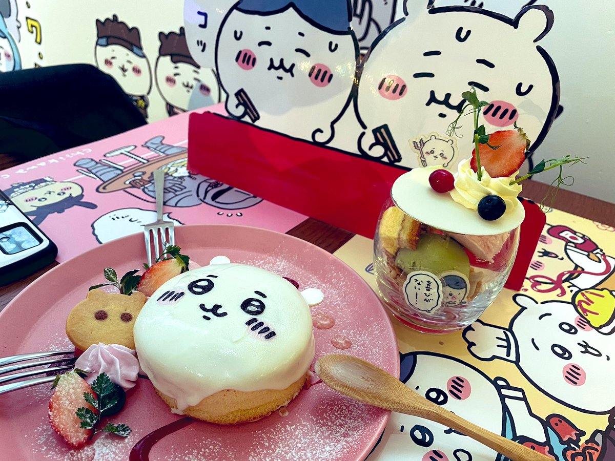 そういえばこの間ちいかわカフェ行った時の写真🥳かわええ…郎美味しかったです❤️ 