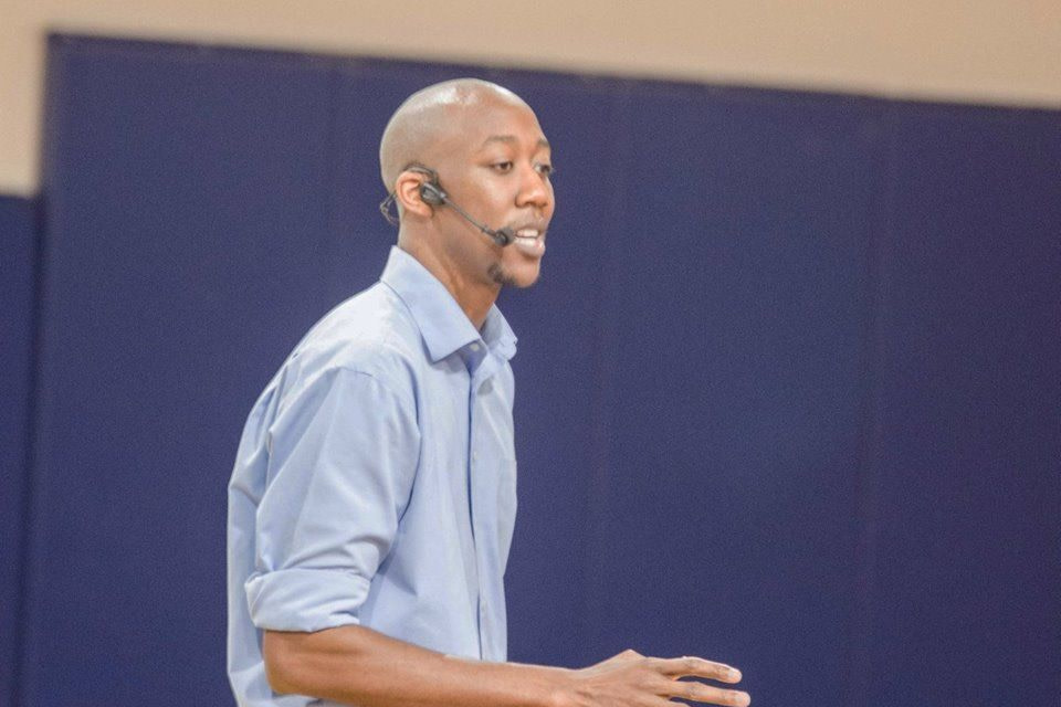 Larry Hawkins (4/22/21) – Conscious Culture Roundtable... Building a Strong Culture Amid Chaos
VIEW VIDEO... thrivewithmb.com/larry-hawkins-…

#leadershipdevelopment #culturematters #humanresources  #thrivewithmb #companyculture #corporateculture #businesstips #roundtables #larryhawkins