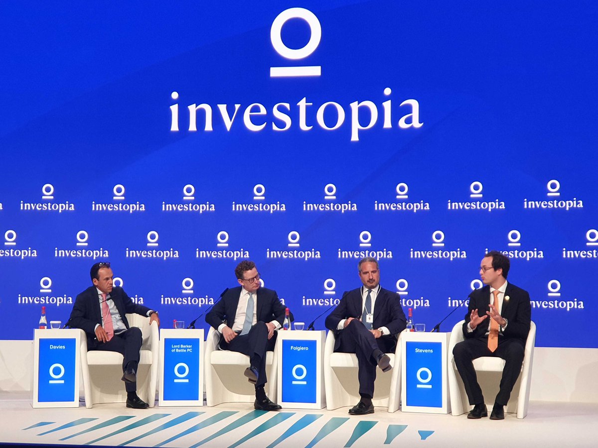 GreenomySaaS's tweet photo. 🌍 Alexander Stevens, @GreenomySaaS CEO, participated in a panel at Investopia organised by the @WorldGovSummit in Dubai on the topic of "Sustainable Finance driving global transformation". 

#Investopia #WGS2022 #WorldGovSummit #SustainableFinance #Greenomy @EuroclearGroup https://t.co/H3E5RPMGU7