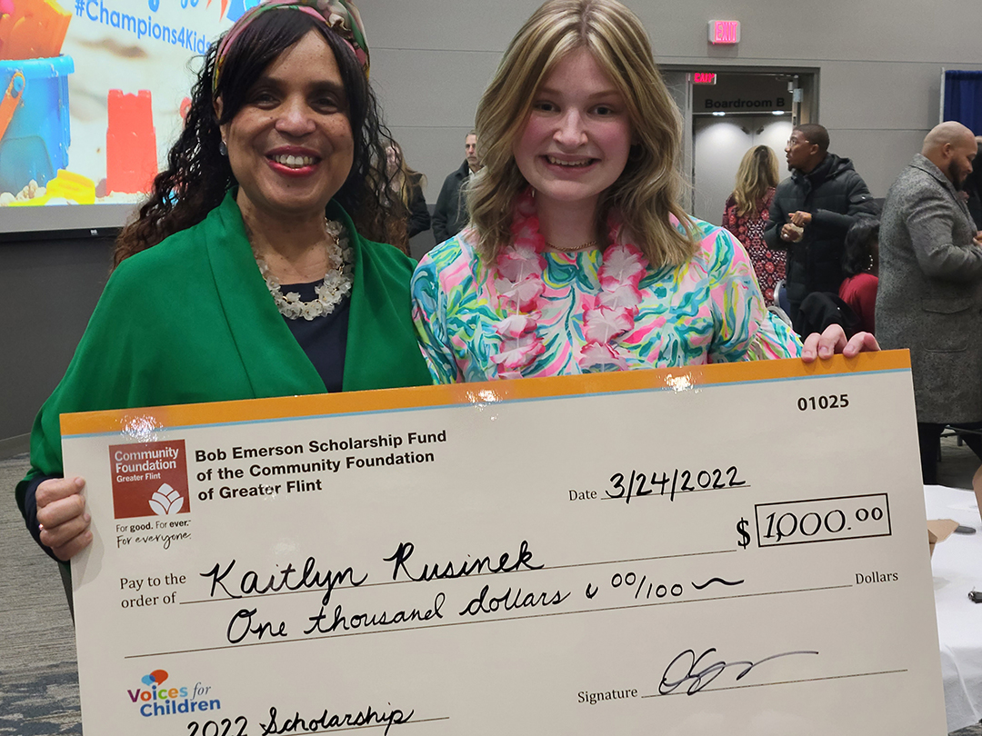 Congratulations to MCC dual enrolled student Katie Rusinek,, who was awarded the Bob Emerson Scholarship during the Children’s Champion Award ceremony of the Voices For Children Advocacy Center, March 24. The scholarship is held at the Community Foundation of Greater Flint.
