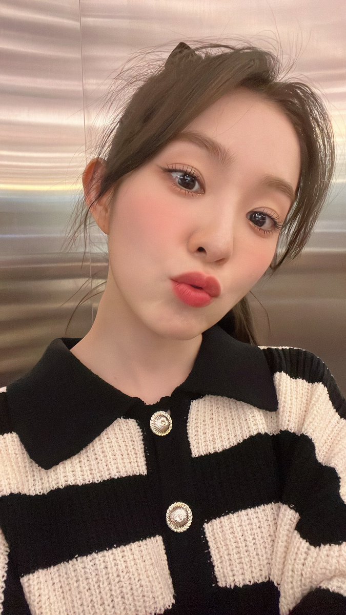 sswbjhluv tweet media