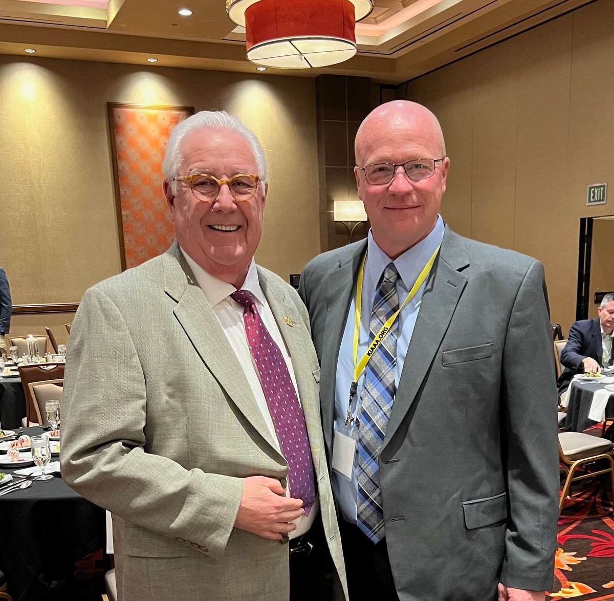HutchPost's tweet photo. Armstrong wins KIAAA honor https://t.co/lGpU2Fls89 https://t.co/4LL1XjDyyt