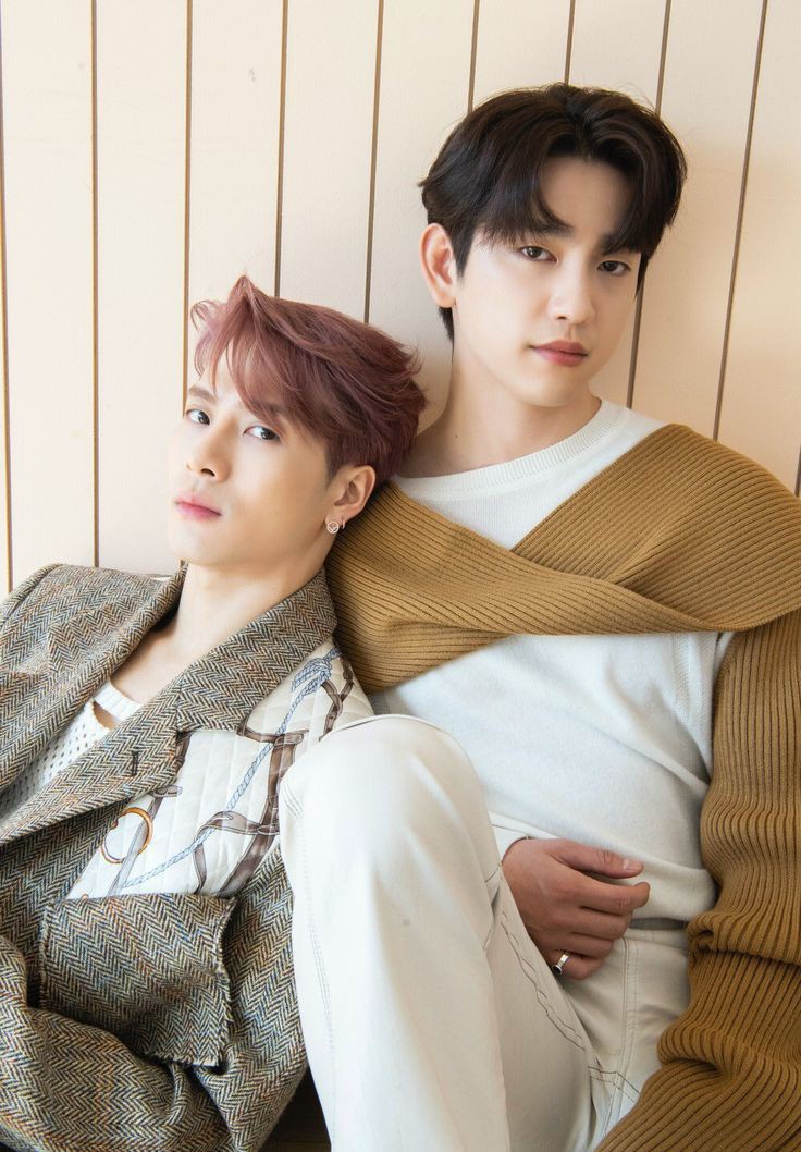 jiryougn's tweet photo. Happy birthday to my favourite king, Jackson! I'm so proud of who you become now. You showed us that dreams will come true as long as we work hard. Wishing you nothing but luck for your future endeavors. Know that we always got your back, Sseunie. All hail, Wang Gae Park Gae! https://t.co/uerizXoOCu