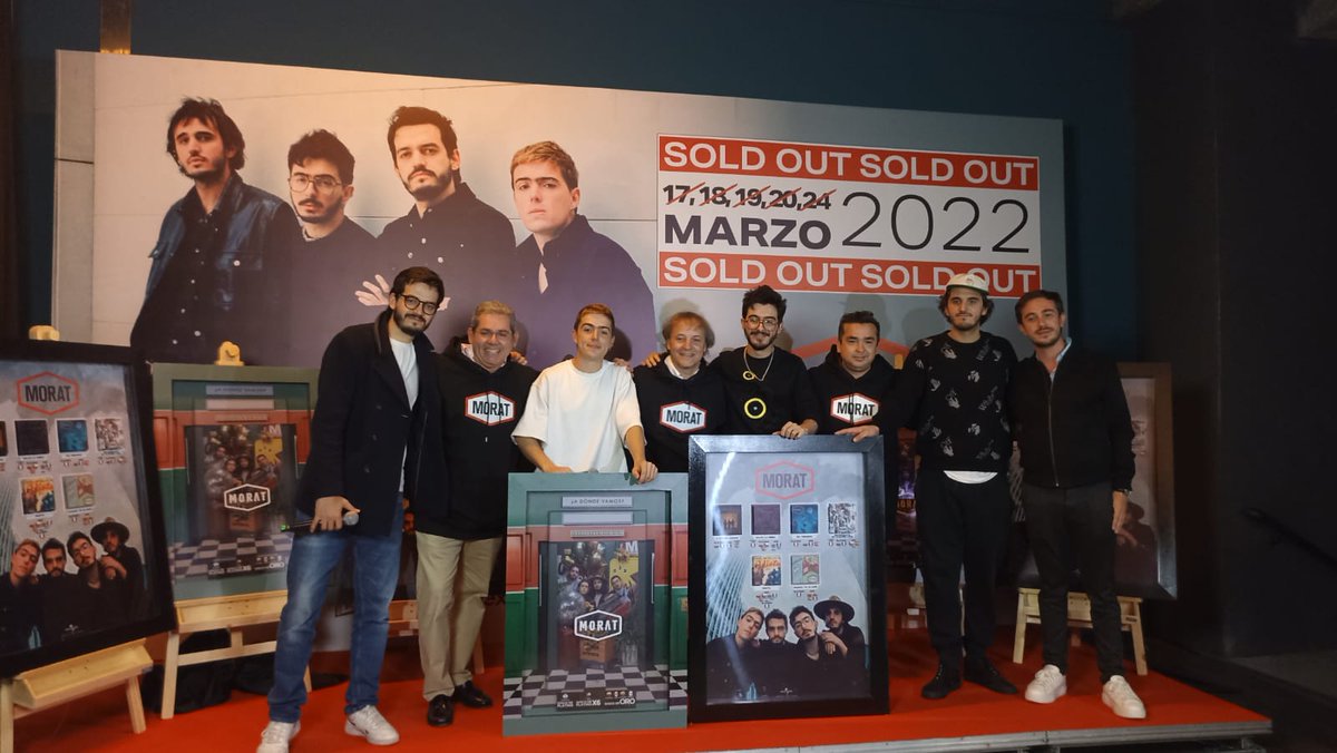 UniversalMusicE's tweet photo. Nuestro chicos de @MoratBanda la siguen rompiendo🤩🙌, así recibieron las certificaciones de su más reciente álbum y singles:  

¿A dónde Vamos? (Álbum) - Disco de oro   
Bajo La Mesa, #Diota y #Nunca te Olvidé Disco de Oro https://t.co/DVtOIBJgbr