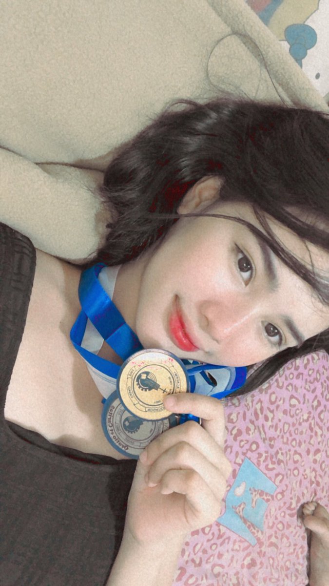 supremaxine's tweet photo. Name: Jillian Maxine Trinidad
Bday: April 26, 2003
Age: 18
Zodiac: ♉️
Grade: 12
Academic achievements: with honors 🏅, passed PNP Cadet Exam ✅
Sports: Table tennis, gymnastics, firing

— beauty, brain and personality 💯 https://t.co/uWntXiqSKB