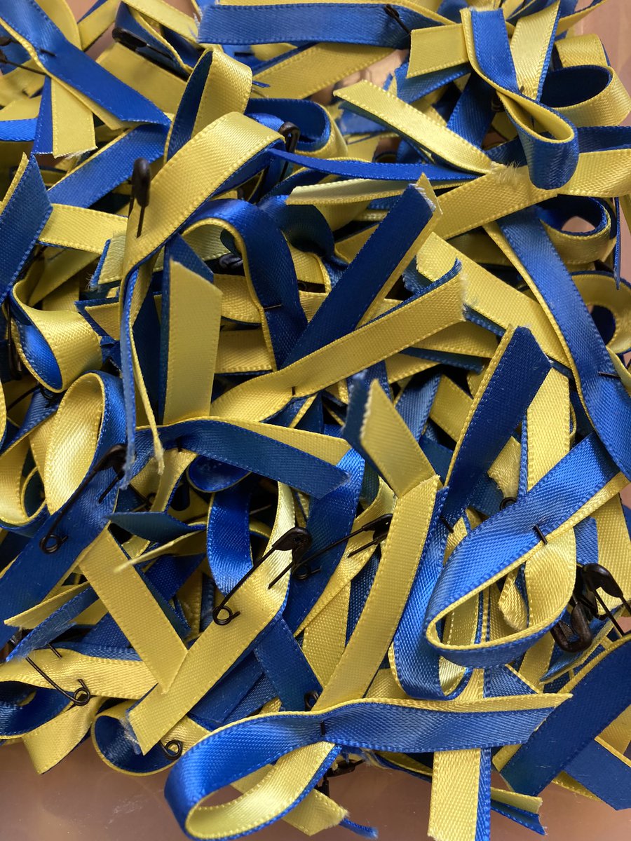 sian_hedges's tweet photo. Blue &amp; yellow ribbons to raise money for 🇺🇦 are now available in reception @StJohnsAberdare @MissJ_SJB @MrsLong_SJB https://t.co/5JMKxnemGe