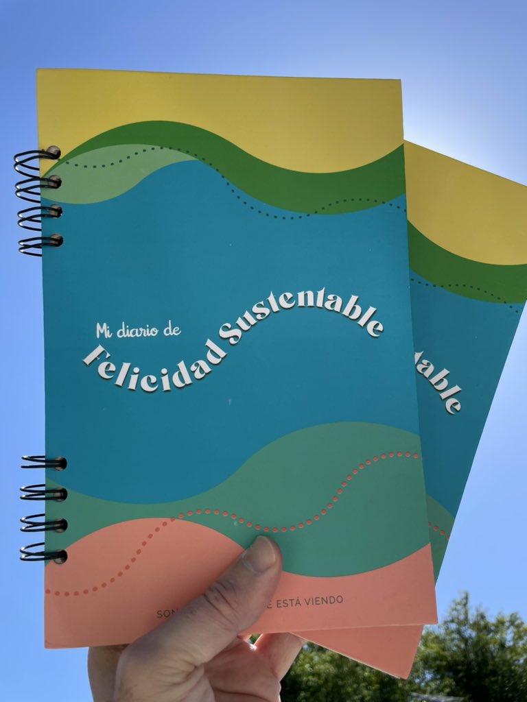 ToyFeliznet's tweet photo. Nuestra agenda de Felicidad Sustentable ya está disponible, consíguela en este link https://t.co/YojwaC7p19 https://t.co/RjIdtWoSGJ