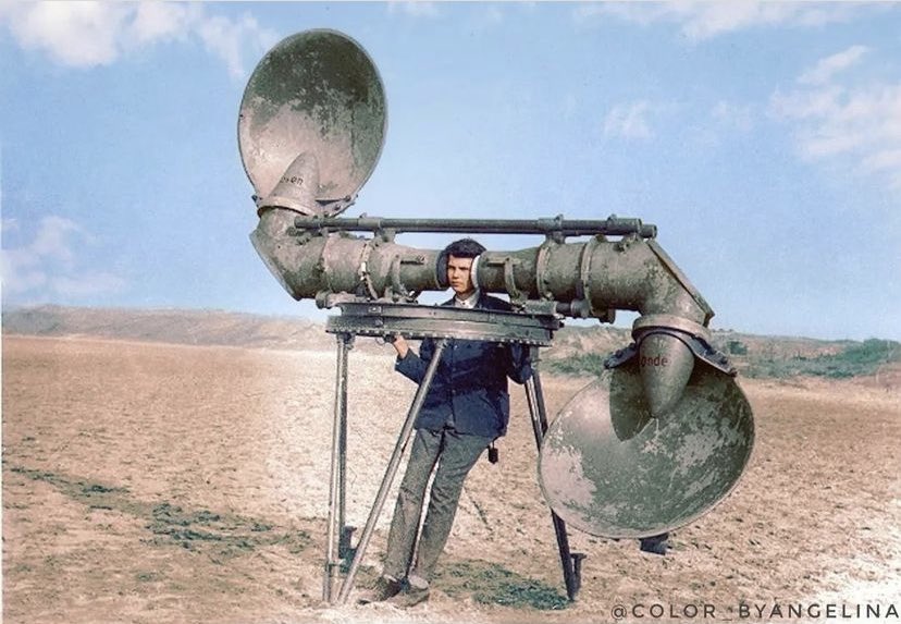 DanielBirney's tweet image. Just here for all the #Oscars takes…