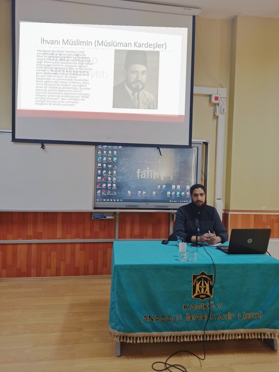 musennader's tweet photo. Kadıköy Erkek Anadolu İmam Hatip Lisesi - İbn Battuta ile Dünyayı Geziyoruz kulübü öğrencileriyle dünden bugüne Mısır tarihini konuştuk. Okulumuza bu davet için teşekkür ederiz. https://t.co/P8Ecu69d39