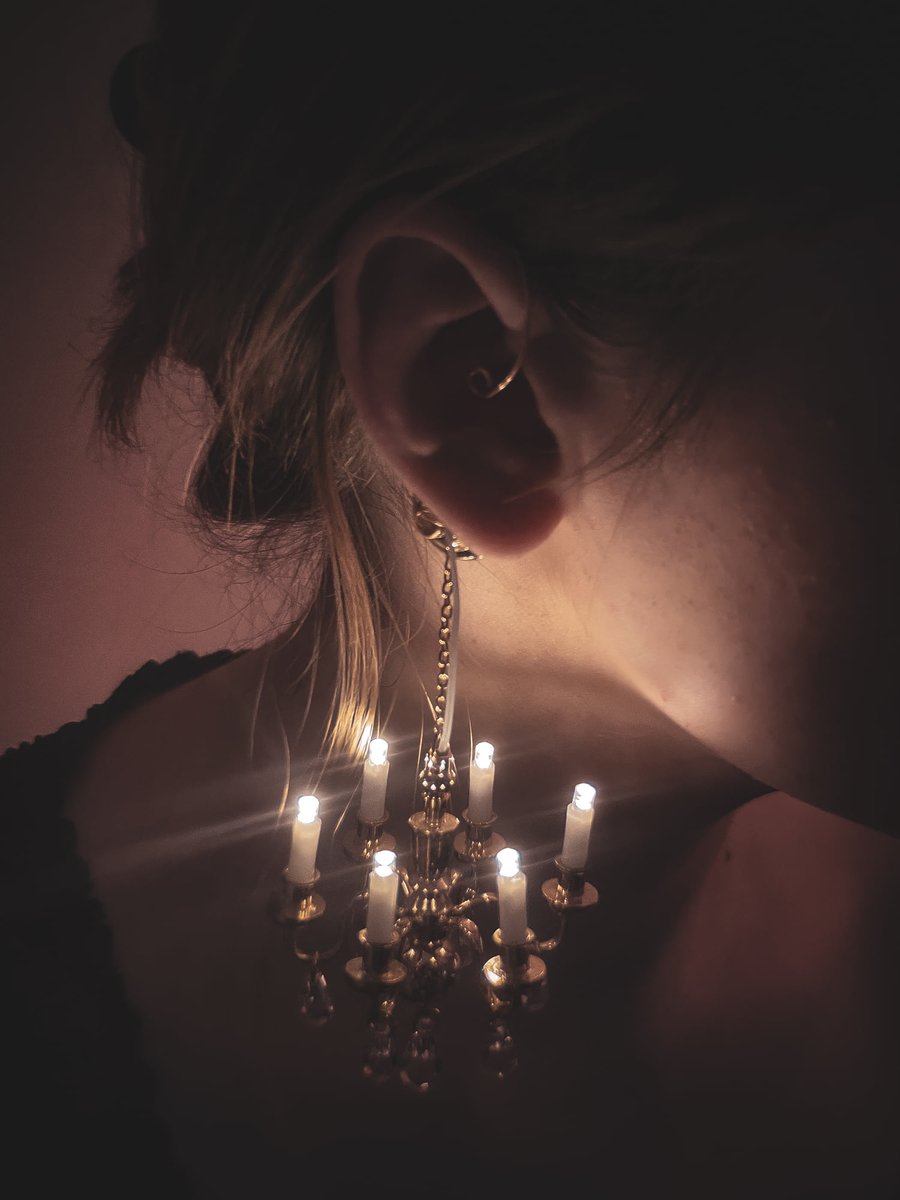 MaxVonSama's tweet photo. #Fashion Awesome of the Day โญ
โก๏ธ #OOAK #Steampunk โ๏ธ Chandelier ๐ฏ๏ธ Earrings By Diana Caldarescu on #Etsy via @ArsenicInShell #SamaFashion ๐
โก๏ธ View More #SamaCollection ๐ https://t.co/Kugls3IJqU
https://t.co/4DzfA4PfJB