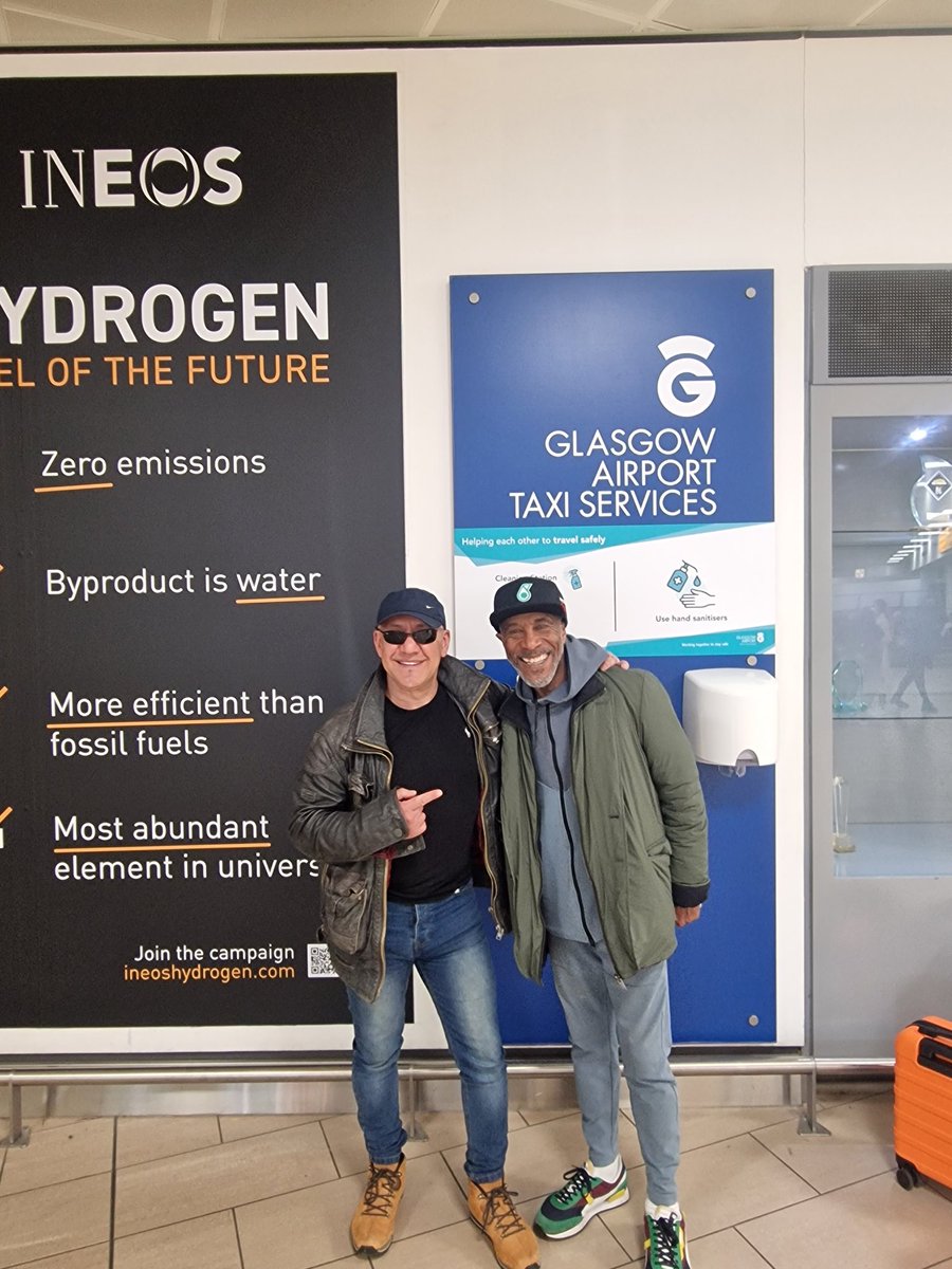 Sen Monro tweet media