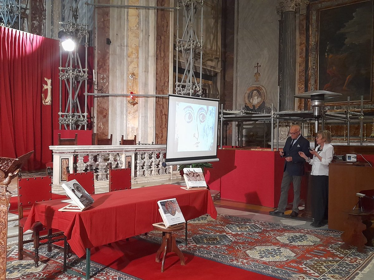 AmbArmenia's tweet photo. 2/2 - L’evento è stato introdotto dall’Ambasciatore d'Armenia in Italia, S.E. Tsovinar Hambardzumyan e si è iscritto nel quadro delle celebrazioni del 30° anniversario dell'instaurazione delle relazioni diplomatiche tra #Armenia e #Italia.
#ARMIT30 #DipRels30 https://t.co/p9PKEIsGSY
