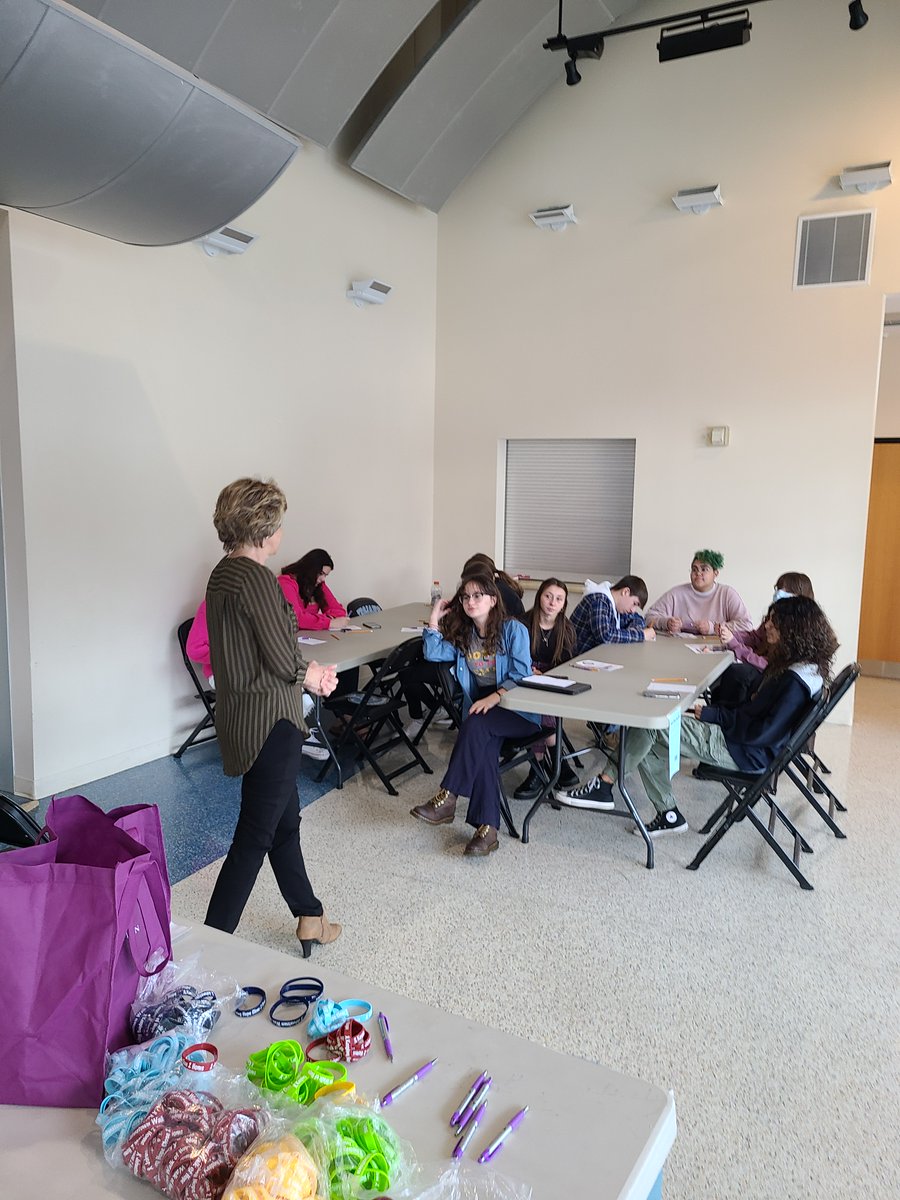 JHS Interact Club tweet media
