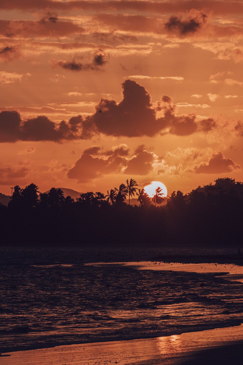 GM !! 

“Clouds are like floating pieces of art”

#nft #NFTCommunity #nftphotography #nftmusic