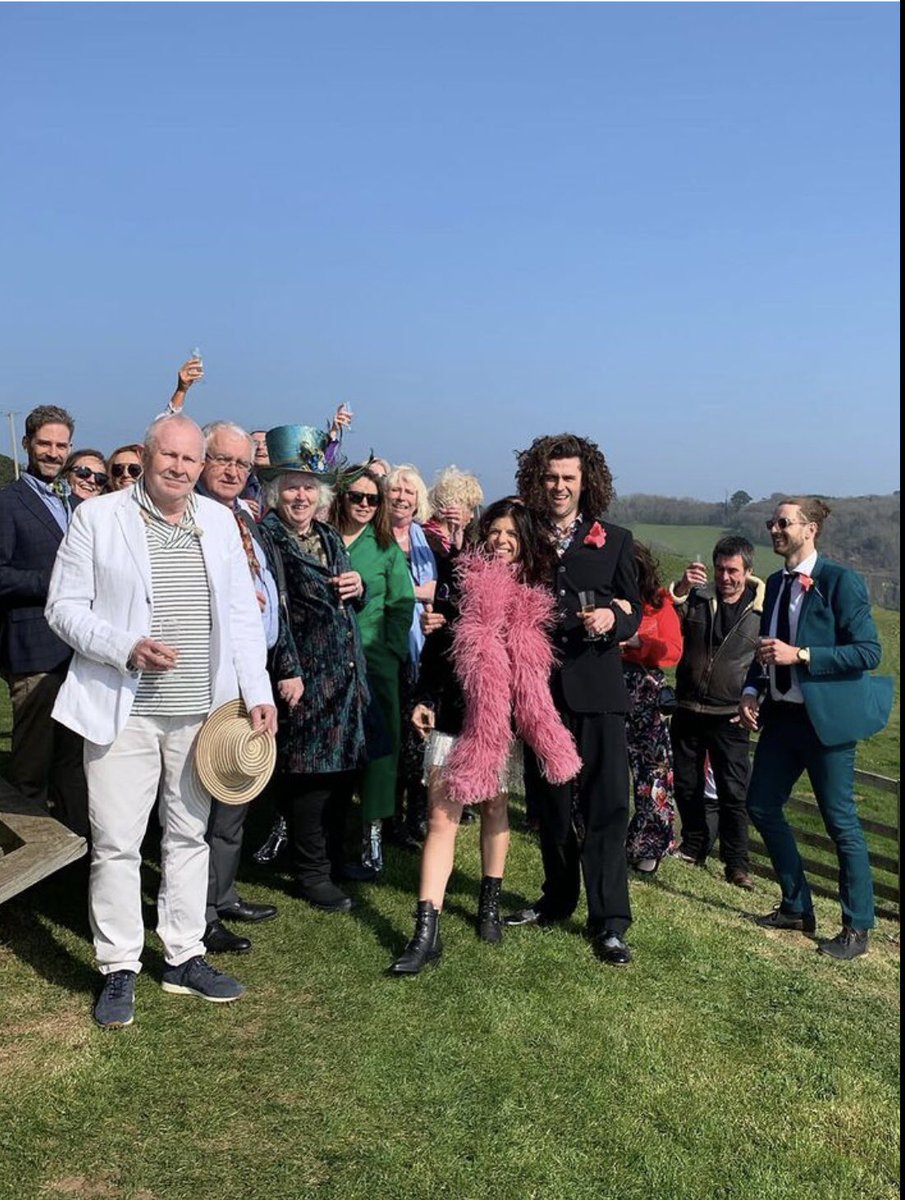 medicsupport's tweet photo. My weekend was filled with family love and friendship. Sunshine and Cornish clifftops. Very quirky. Lots of laughter. And pasties, champagne and a cream tea #Wedding https://t.co/1MWAD4ia39