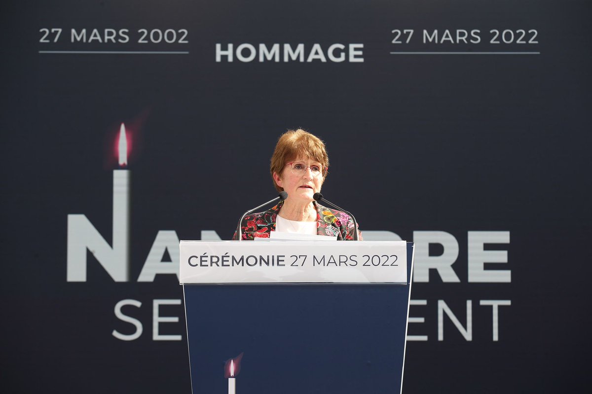 VilleNanterre's tweet photo. #Commémoration #27mars2002
Ce week-end nous avons honoré les disparus, nous avons soutenu les vivants et nous nous sommes recueillis. #Hommage à toutes les personnes qui ont vécu et qui ont été touchées par cet attentat. Nanterre se souvient ! 🖤#devoirmémoire #attentat #victimes https://t.co/7zGJ2sttZw