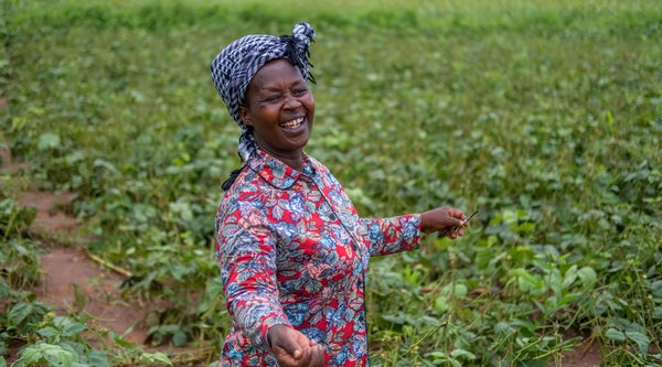 IFAD's tweet photo. Rural development is crucial for meeting the #GlobalGoals. 

Investing in rural people is investing in a brighter future for everyone. https://t.co/45hTLDUDb4
