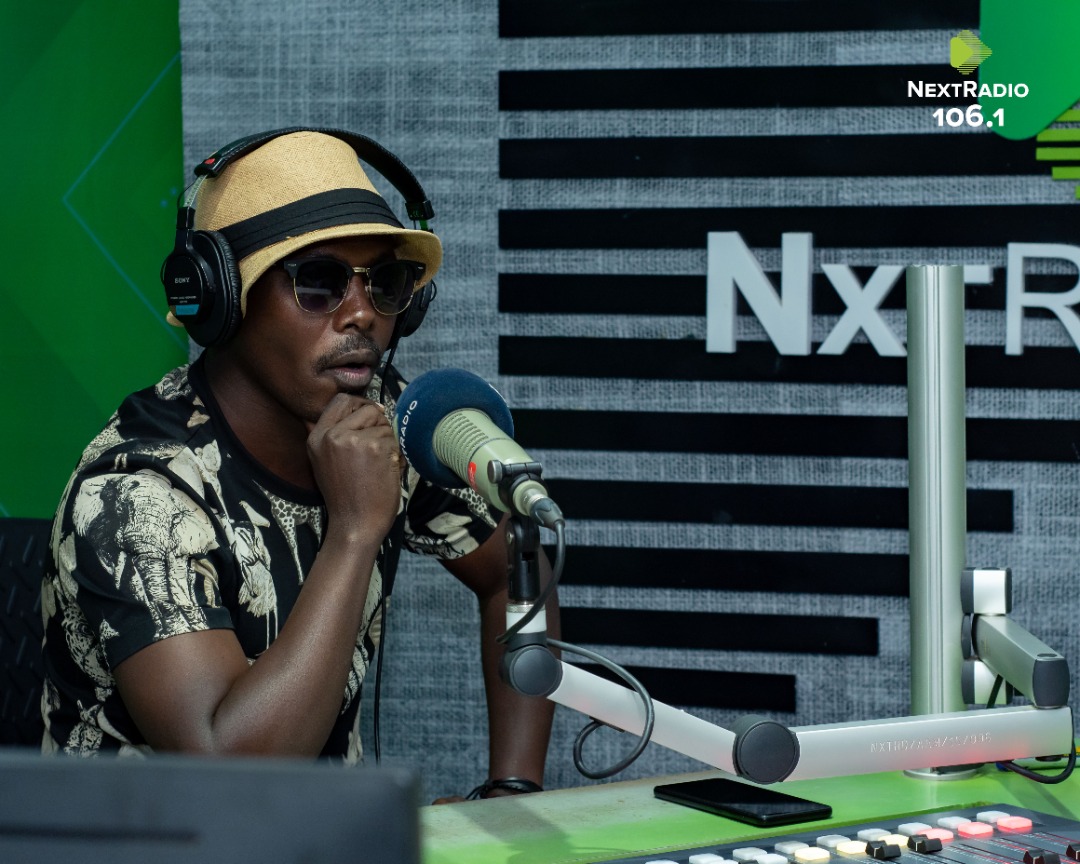 DavidIjjo's tweet photo. Wow, this show is a blossom, your harsh and impatient traffic wait is certainly sorted from boredom, keep tunned in to the #Nextransit every weekday from 4pm-8pm on @nextradio_ug @nextmediaug @RonnieMcVex @MarthaKayug https://t.co/OfkcCF3dvC