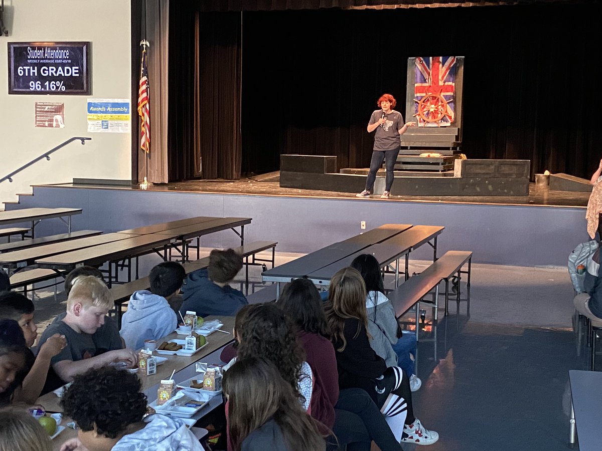 ap_jms's tweet photo. What’s happening at JMS?

2022-23 6th graders on campus. Choir, Band, Theatre, and Athletics all extended a great welcome to our future JMS Cougars. 
@jarrell_ms @Jarrell_ISD @JarrellMSCouns1 https://t.co/I5uyIFPkYO
