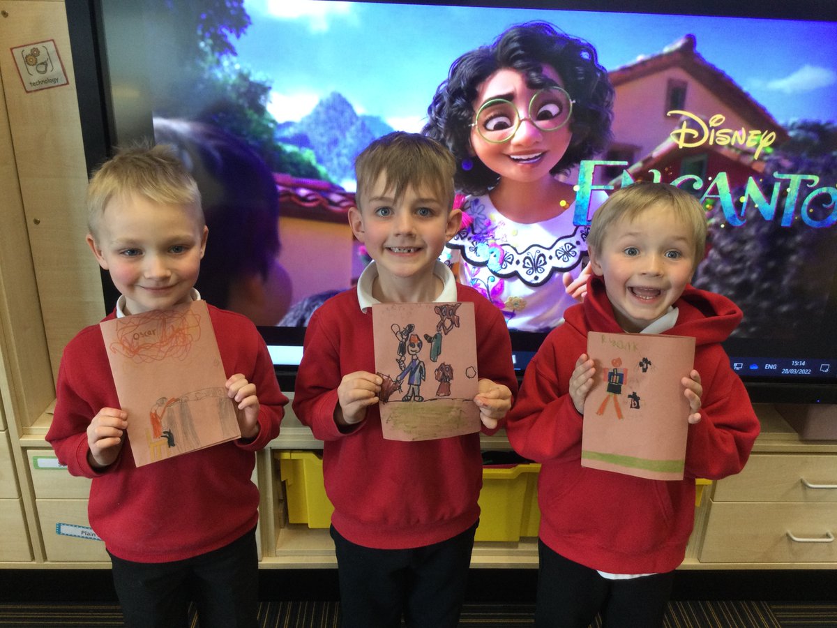 SchoolHillside1's tweet photo. Inspired by the movie #Encanto, P2LW discussed what makes each of us unique and special. They made their own magical doors and thought about what their special gift is🌟 #P2LWHillside https://t.co/rxBTPH6rrR