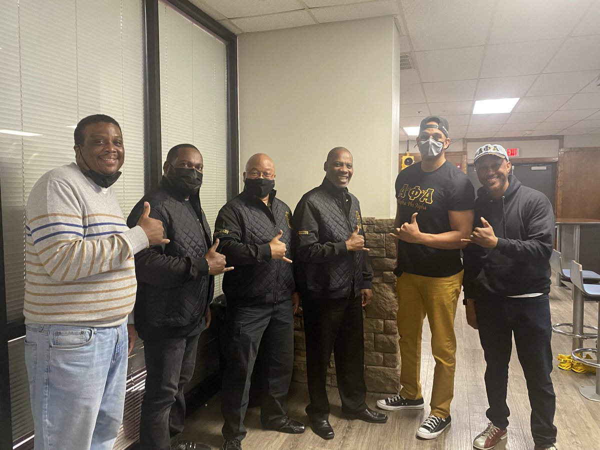 ClaytonAlphas's tweet image. The Clayton County Alphas hosted our family bowling league to raise money for chapter initiatives. A little fun, fellowship, and of course, competition, for a good cause! #alphaphialphafraternityinc #claytoncountyalphas #pigammalambda🤙🏾🤙🏾🤙🏾 #brotherhood #community #family
