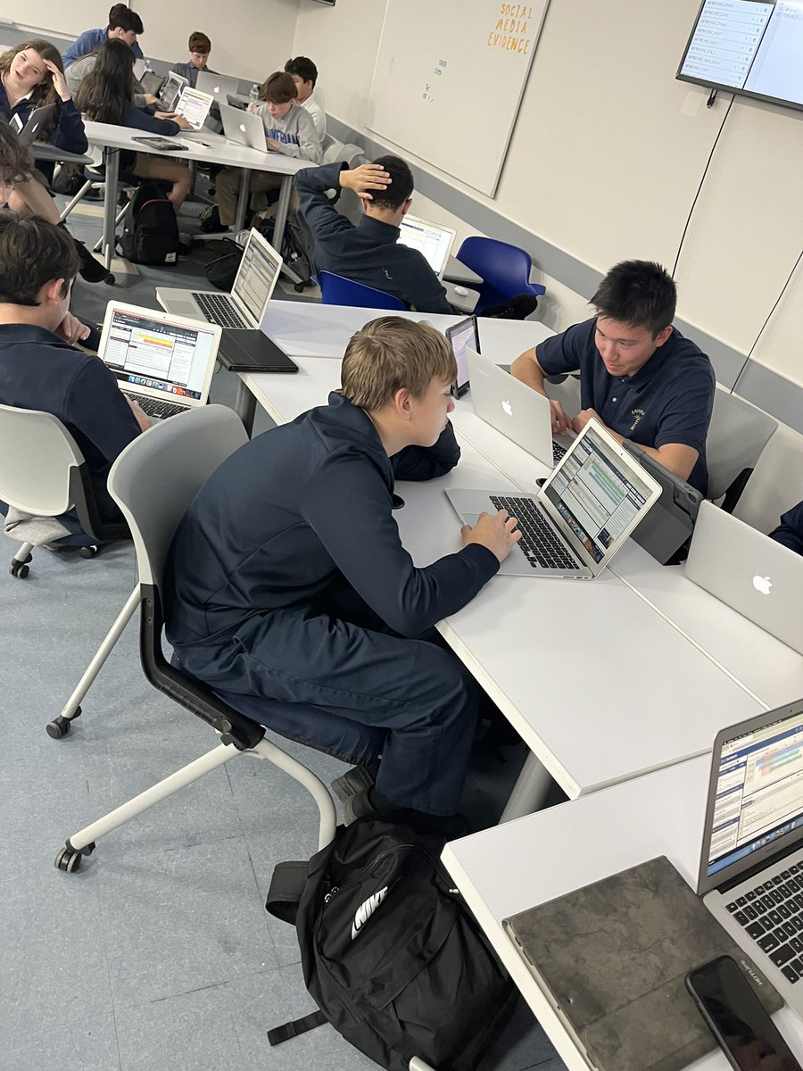 MrsHealeyXHS tweet media