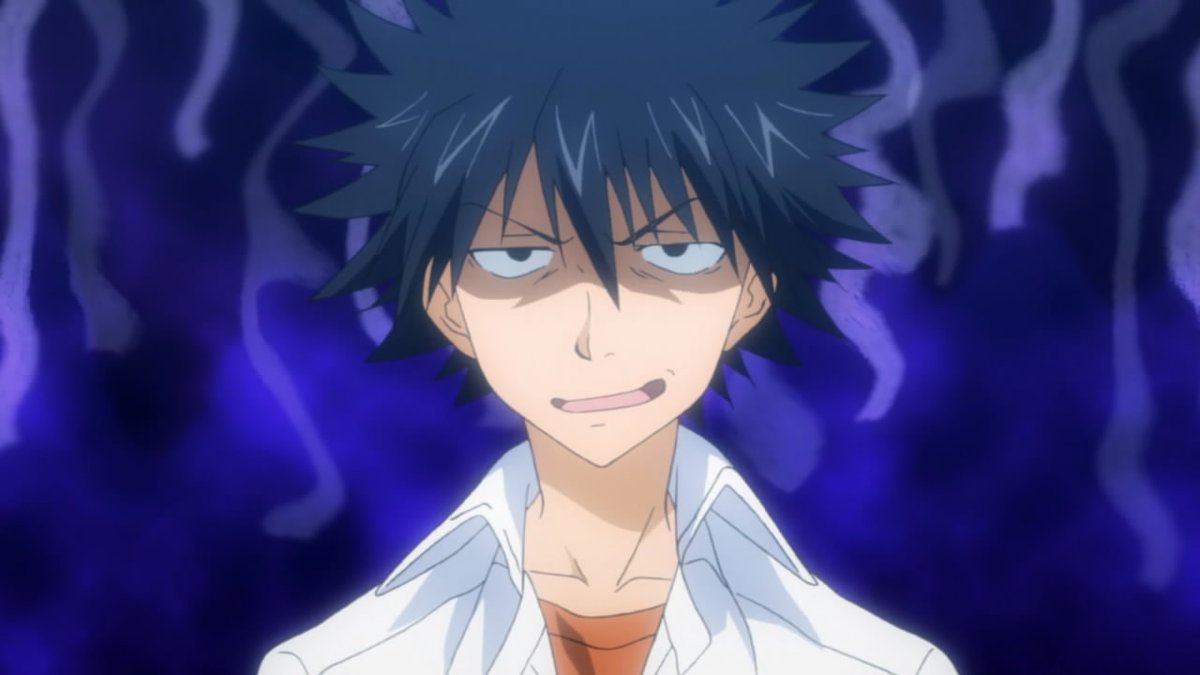 Who is this rich ojou-sama looking girl staring at him as if he is a, pitiable creature?!