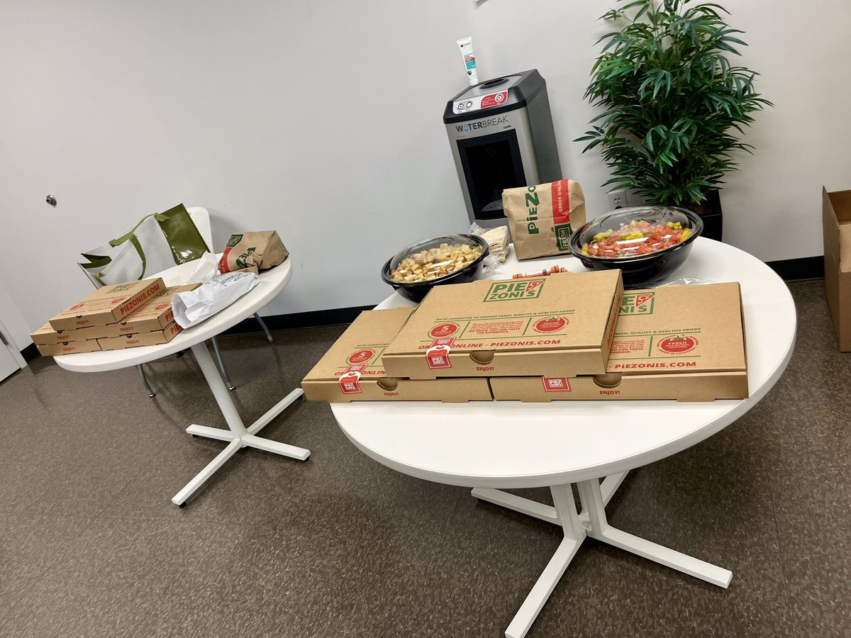 Perfect for any occasion! 🍕