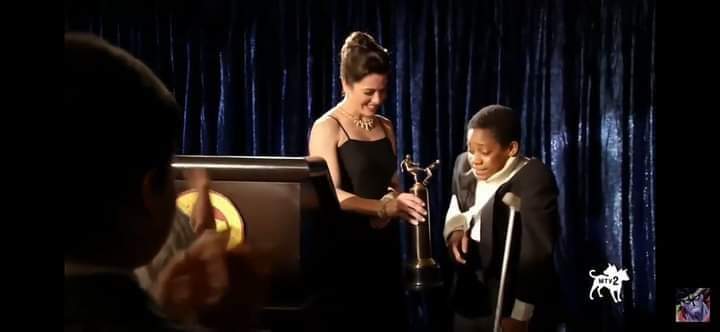 limagabriel027's tweet photo. "E pela melhor surra recebida... Chris" 

A vida imitando a arte, Dale Will Smith 😂 https://t.co/KzANmfsWo0