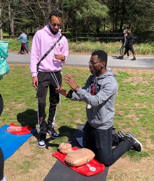 twostepcpr's tweet image. 📍Emory University's #TwoStepCPR event on 3/26/2022
Way to go team! 👏 To find an training event near you, follow us on social media or check out our map on twostepcpr.com !