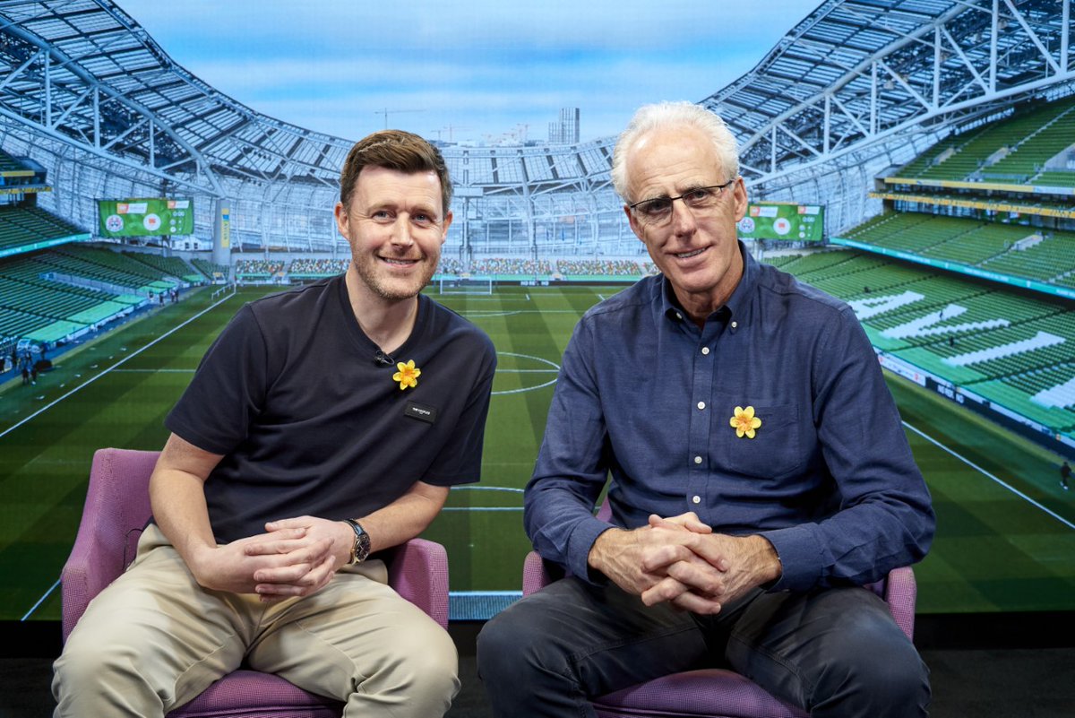 The latest #StrongerWithSport is here! 🥳

@IrishCancerSoc ambassador and @FAIreland legend Mick McCarthy joins host @alancaw for a cracking chat in the latest episode of the @ExtraIRL podcast 🇮🇪

Give it a listen right here ⬇️

podbean.com/ew/pb-bkmzq-11…