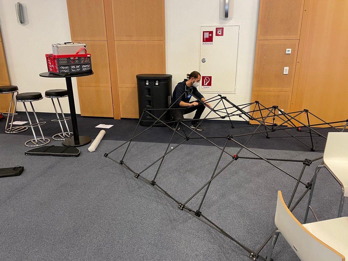 WertNetzWerke's tweet photo. Wir bauen schon fleißig auf für die #log2022! Morgen und Übermorgen endlich wieder live! Wir freuen uns auf Sie! @GS1Germany #logistik #estandards https://t.co/bVa3eZ46XM