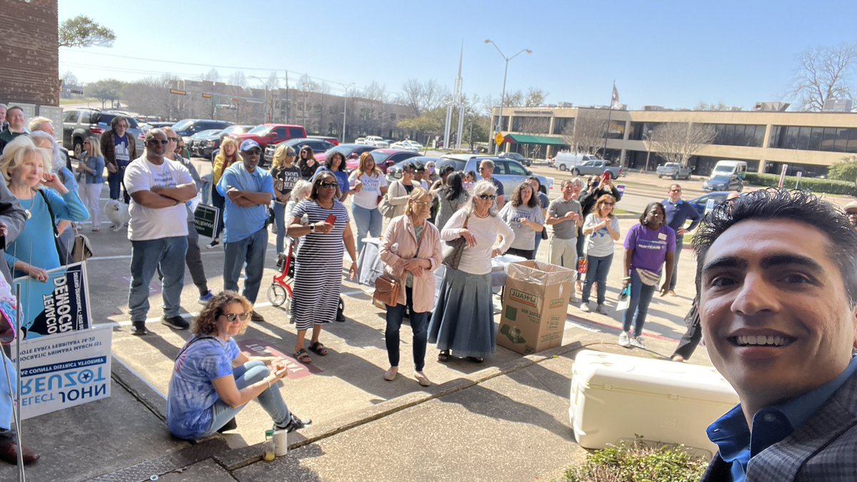 SalmanBhojaniTX's tweet photo. Had a great weekend celebrating Pakistan Day with the Pakistan Society of North Texas, Bangladeshi Independence Day, and the opening of the Tenacious Democrats Office in DFW! Lots of great things happening in the metroplex

#BhojaniForTexas #HD92 #Flip92 https://t.co/dBLr3zfNzq